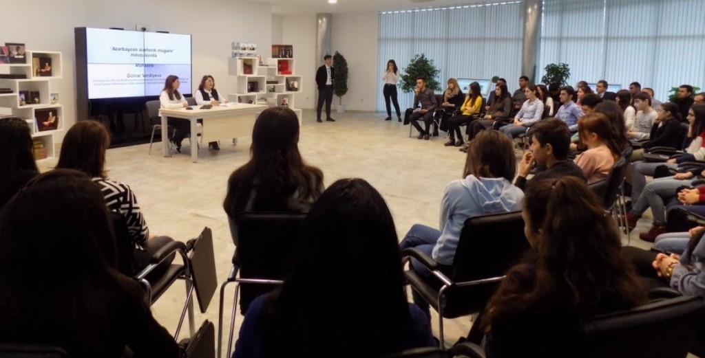 Heydər Əliyev İncəsənət Məktəbində Azərbaycan simfonik muğamı üzrə mühazirə keçirilib