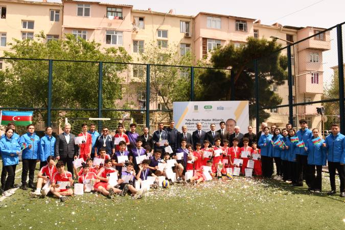 Paytaxtın abad məhəllələrində voleybol yarışları başa çatıb