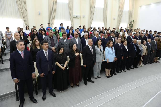 “Beynəlxalq Ailə Günü”nə həsr olunan “Ailəmiz - ən güclü dəyərimiz” adlı konfrans keçirilib
