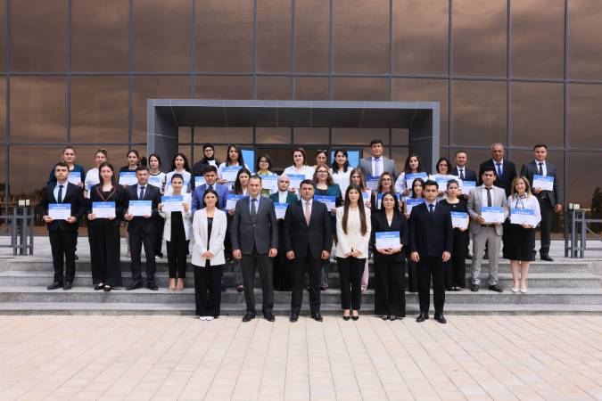 “Regional İnkişaf” İctimai Birliyi tərəfindən icra olunan “Neftçala gəncləri üçün liderlik məktəbi” layihəsi başa çatıb
