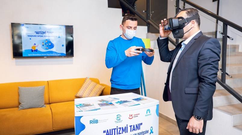 “Autizmi tanı - yanaşmamızı dəyişək, həyatları dəyişsin!” devizi altında sosial aksiya keçirilib