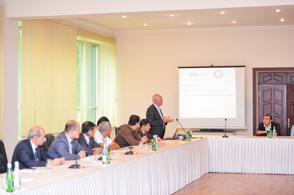 RİİB və Bakı Biznes Tədris Mərkəzi sahibkarlar üçün təlim-seminar təşkil edib